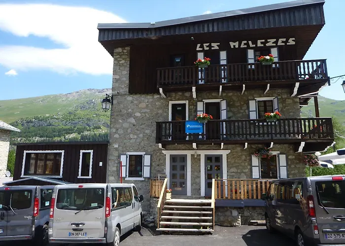 Chalet Les Melezes Bed & Breakfast *