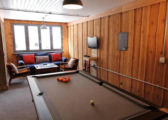 Chalet Les Melezes Bed & Breakfast *