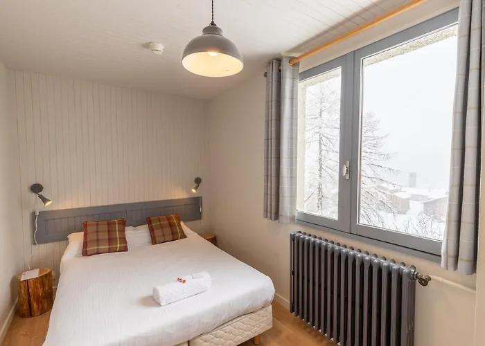 Chalet Les Melezes Bed & Breakfast