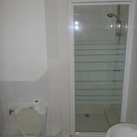 Chalet Les Melezes Bed & Breakfast *