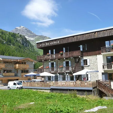 Chalet Les Melezes Bed & Breakfast Tignes